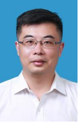 向伟老师照片