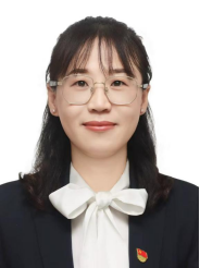 张新老师照片